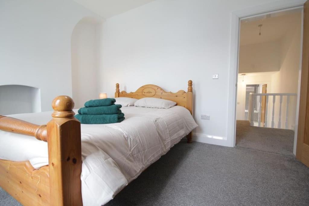 House In The Gaeltacht Quarter Holiday home Belfast